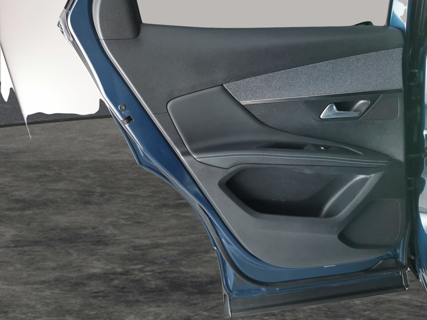 Used Peugeot 3008 2023 for sale - 76555066: Photo 31