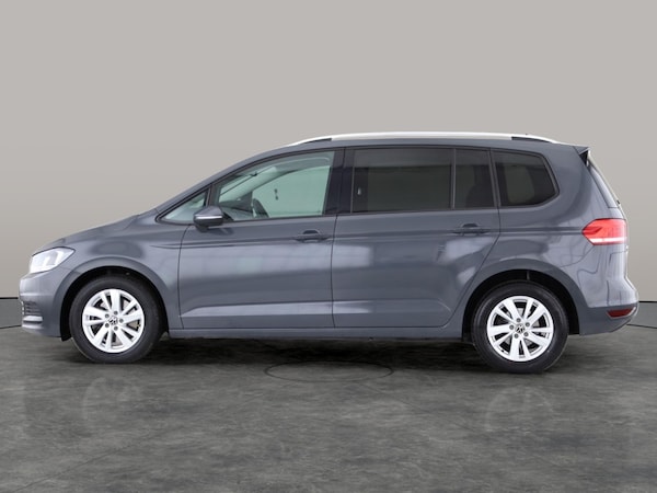 Used Volkswagen Touran 2021 for sale - 76090885: Photo 11