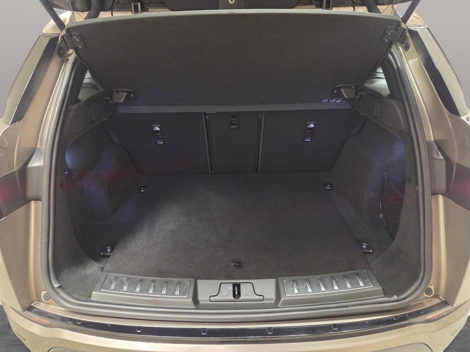 Used Land Rover Range Rover Evoque 2021 for sale - 77701729: Photo 31