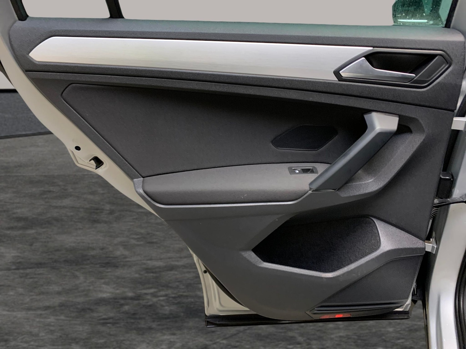 Used Volkswagen Tiguan 2019 for sale - 77604975: Photo 26