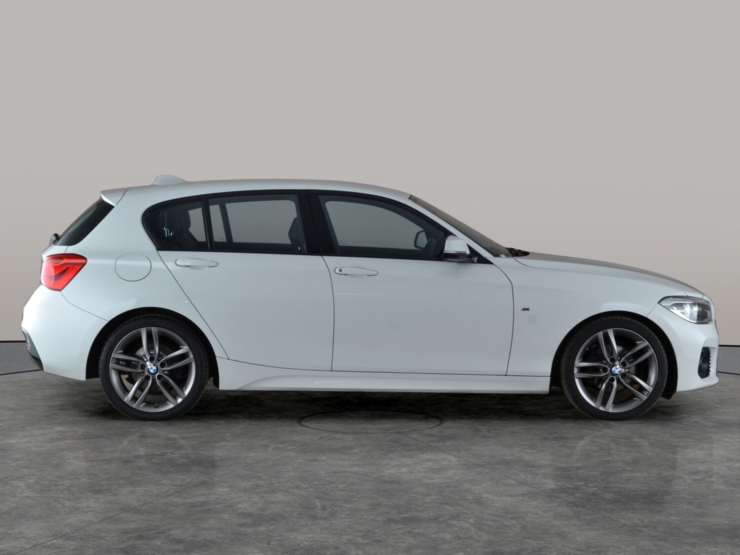 Used BMW 1 Series 2019 for sale - 77347368: Photo 10