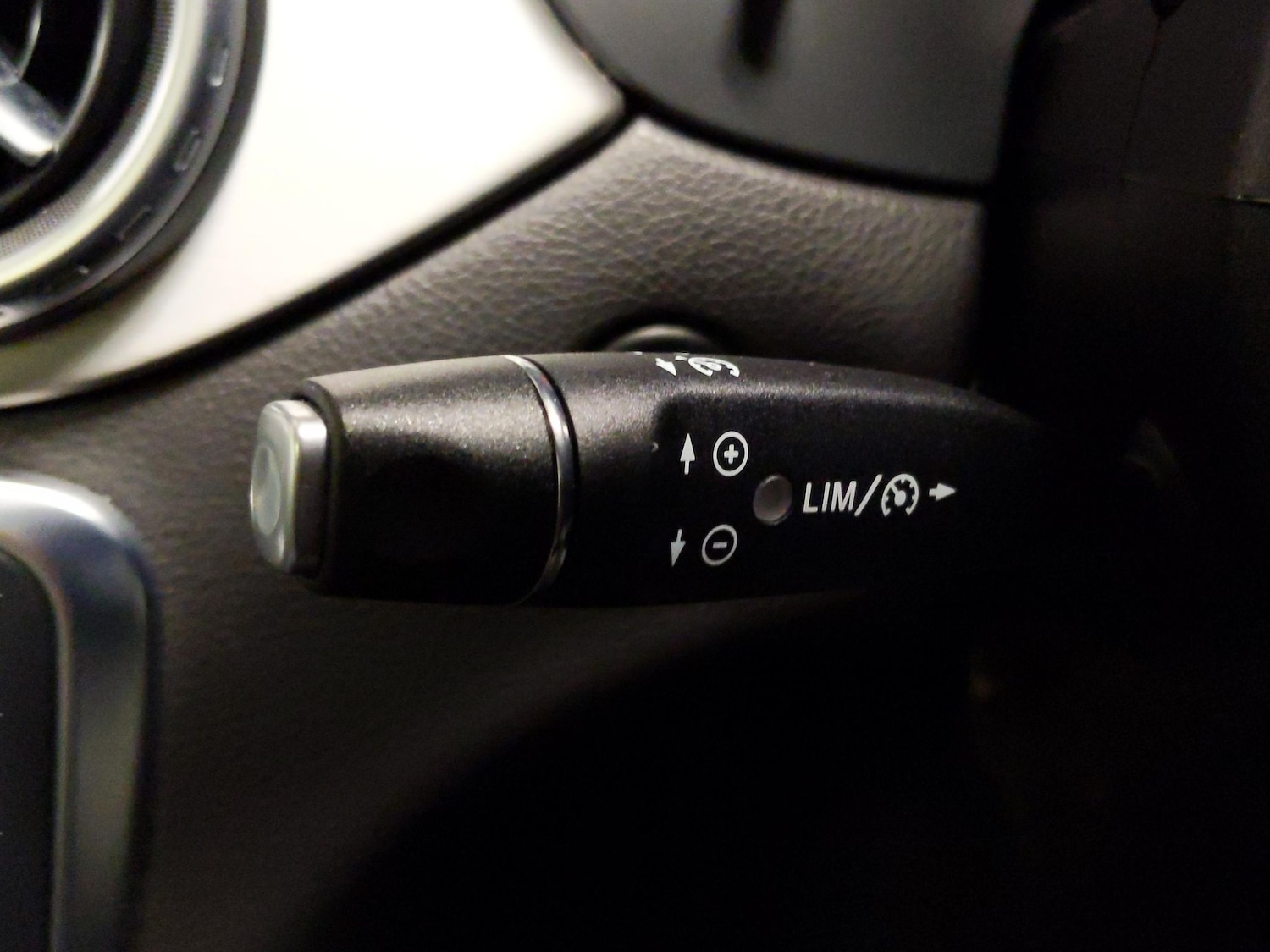 Used Mercedes-Benz GLA 2014 for sale - 76477674: Photo 27