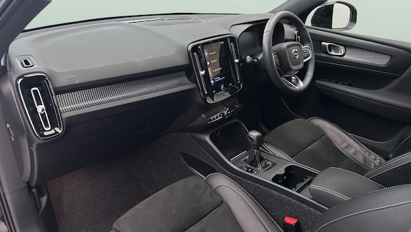 Used Volvo XC40 2021 for sale - 76288427: Photo 17