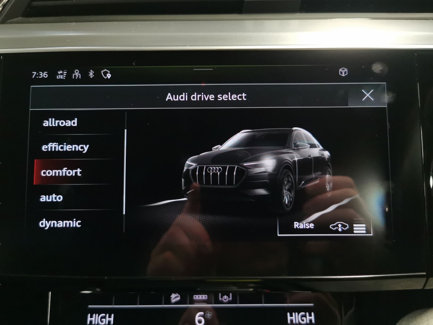 Used Audi e-tron 2021 for sale - 77333532: Photo 17