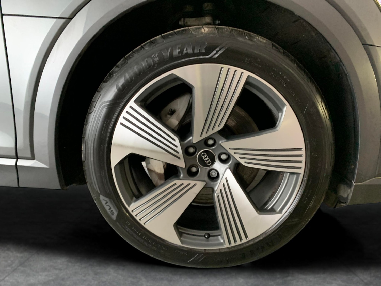 Used Audi e-tron 2021 for sale - 77333532: Photo 29