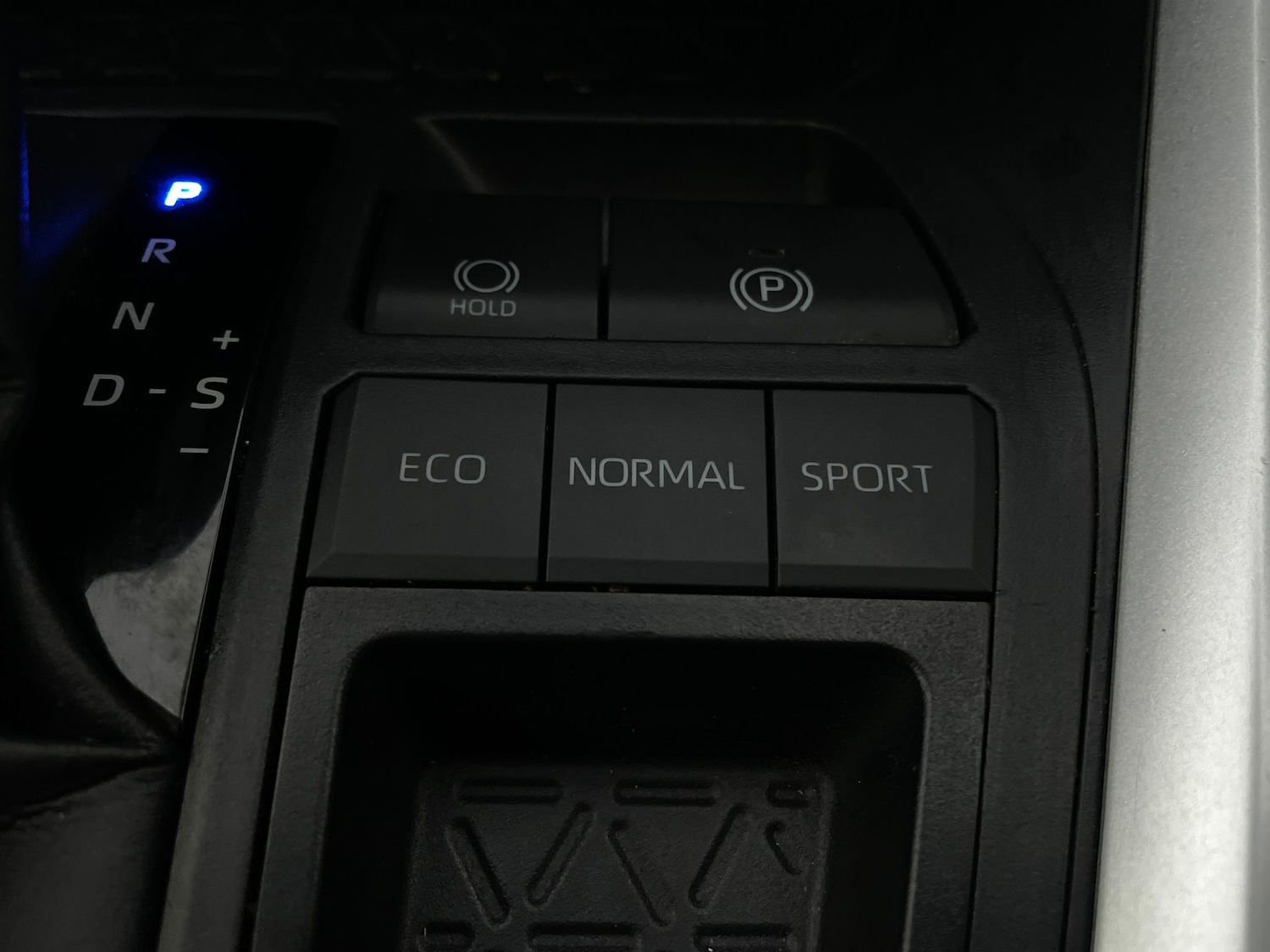 Used Toyota RAV4 2022 for sale - 77974370: Photo 19