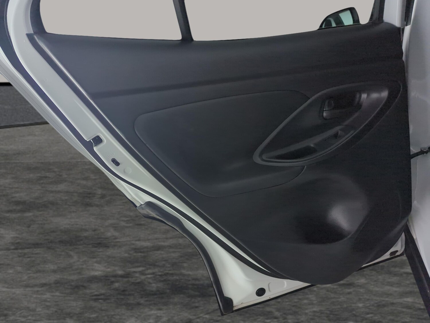 Used Toyota Yaris Cross 2023 for sale - 78137416: Photo 32