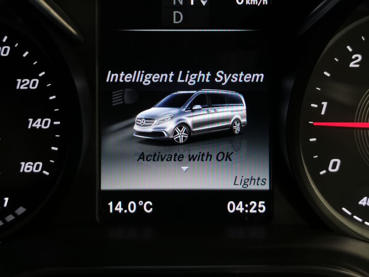 Used Mercedes-Benz V-Class 2020 for sale - 76895091: Photo 23