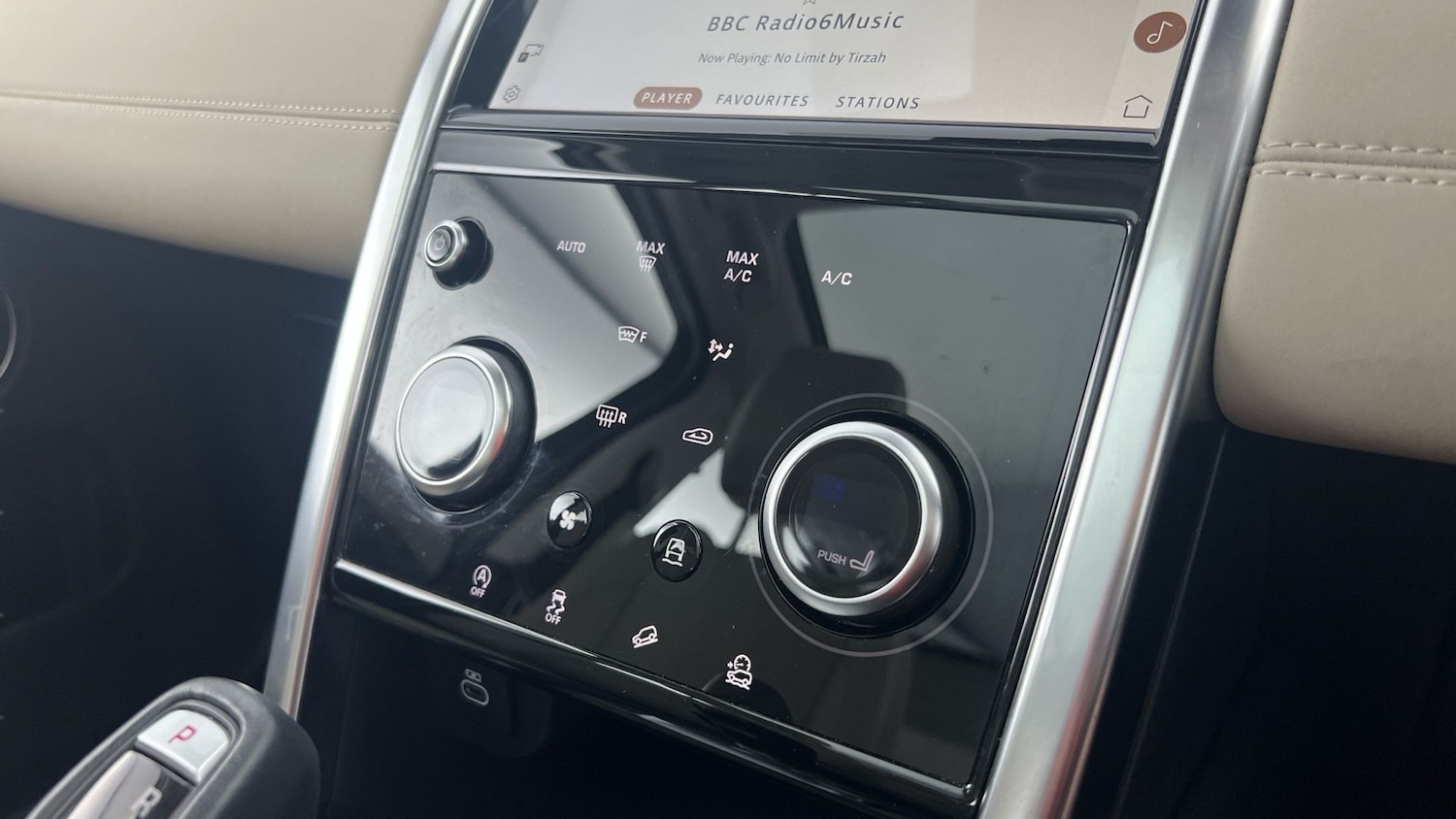 Used Land Rover Discovery Sport 2021 for sale - 76413166: Photo 34