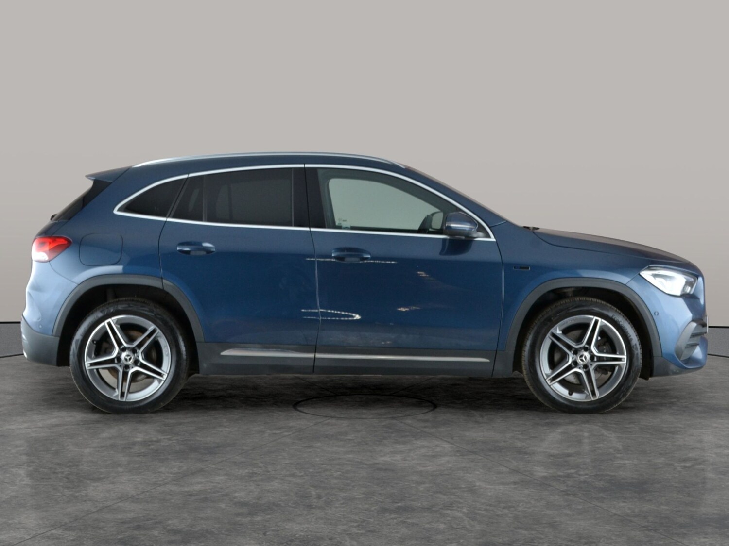 Used Mercedes-Benz GLA 2021 for sale - 77360946: Photo 9