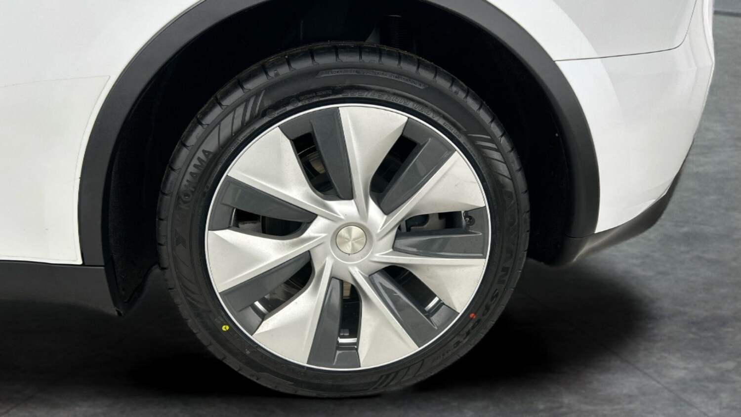 Used Tesla Model Y 2022 for sale - 77932370: Photo 10