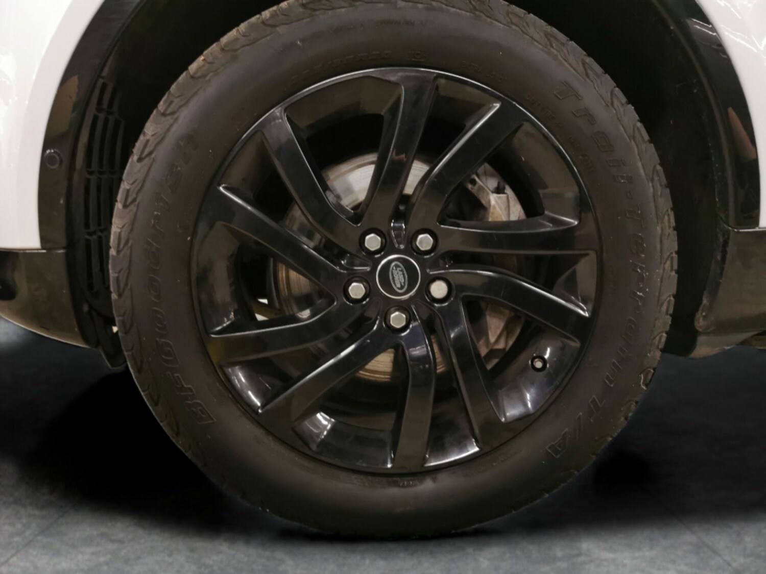 Used Land Rover Discovery 2019 for sale - 78149467: Photo 27