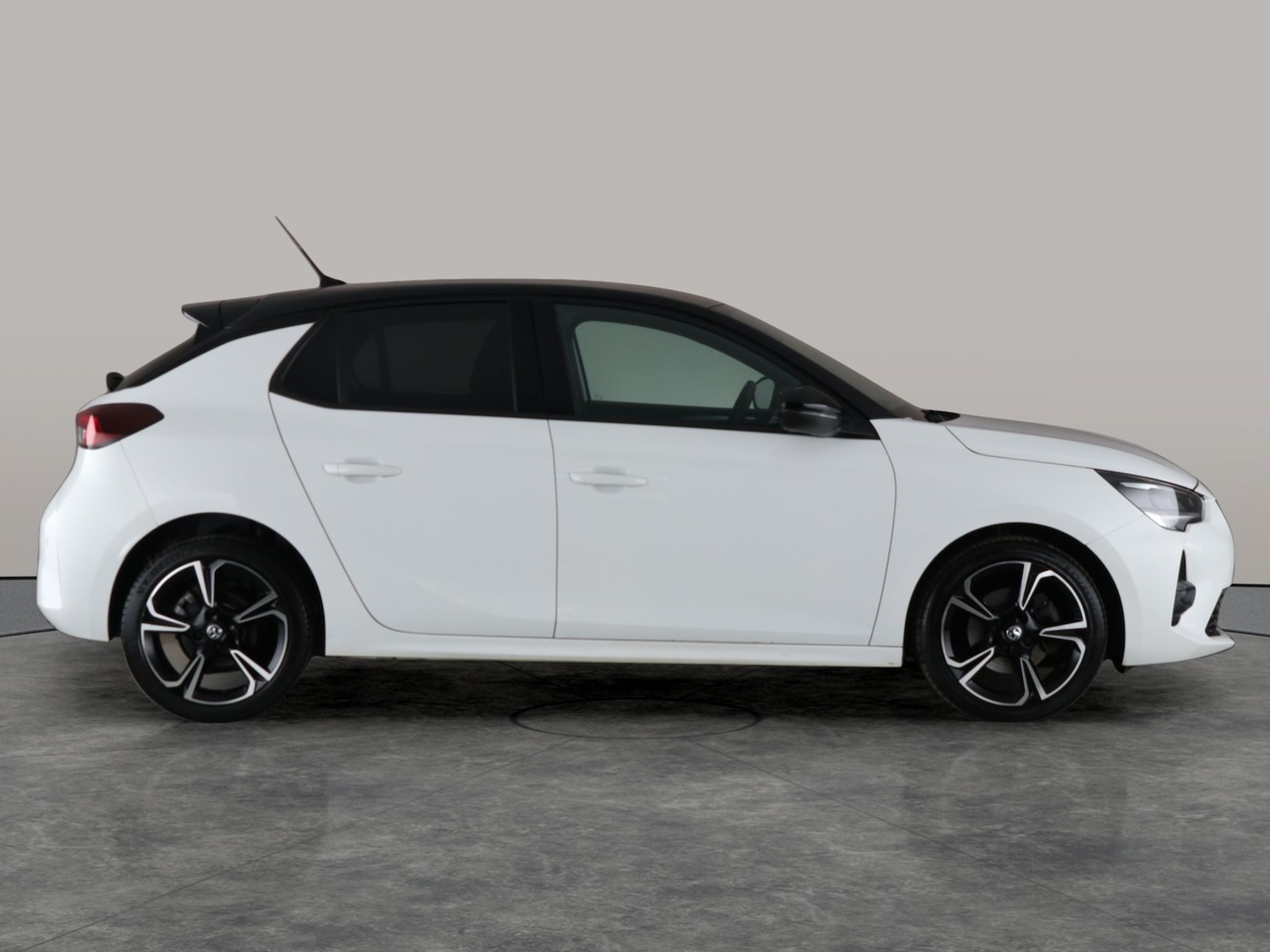 Used Vauxhall Corsa 2021 for sale - 76915409: Photo 8