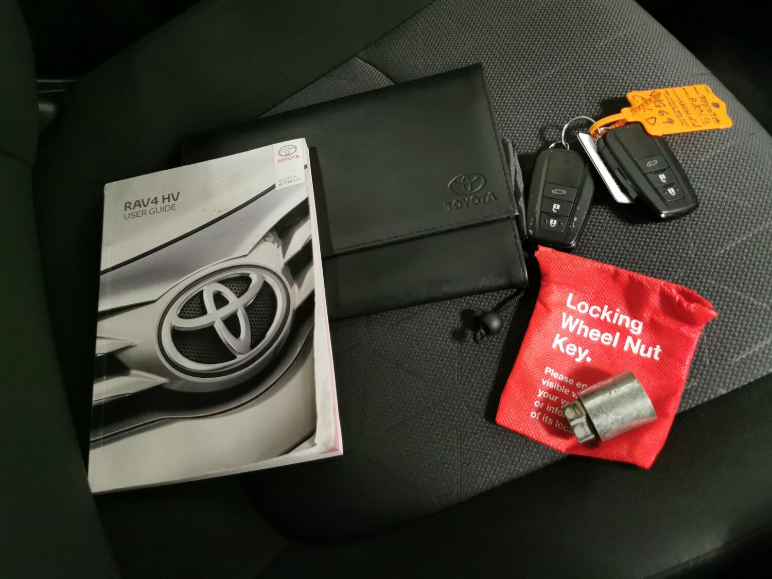 Used Toyota RAV4 2020 for sale - 77746496: Photo 30