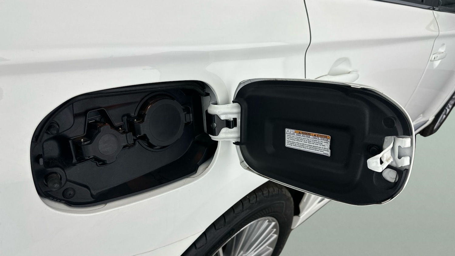 Used Mitsubishi Outlander 2020 for sale - 77443101: Photo 12