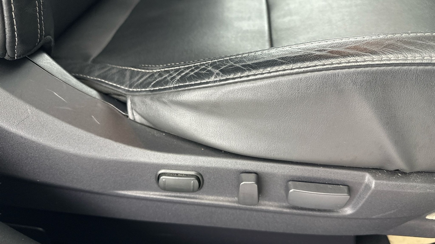 Used Mitsubishi Outlander 2020 for sale - 77443101: Photo 37