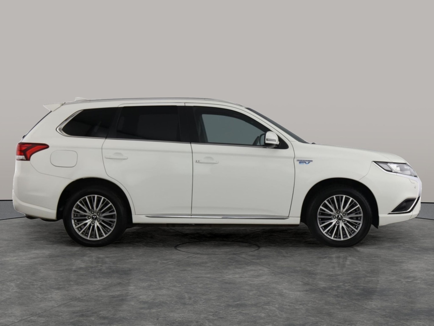 Used Mitsubishi Outlander 2020 for sale - 77443101: Photo 5