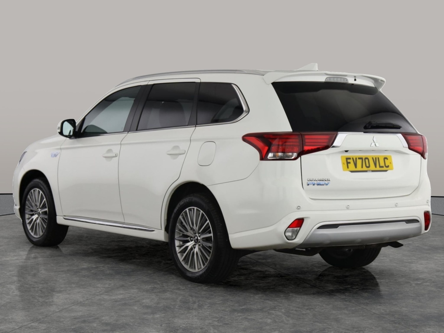 Used Mitsubishi Outlander 2020 for sale - 77443101: Photo 8