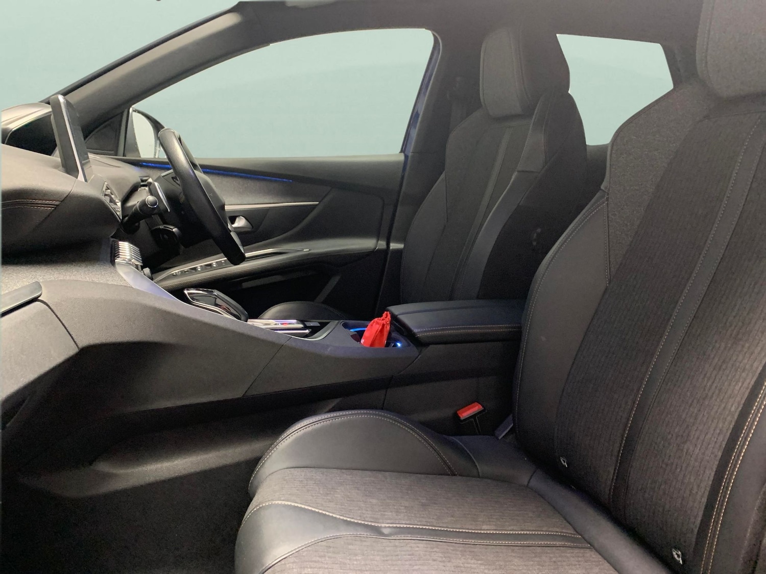 Used Peugeot 3008 2019 for sale - 77256839: Photo 4