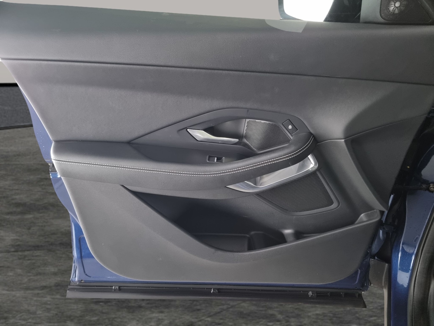 Used Jaguar E-Pace 2021 for sale - 77569901: Photo 29