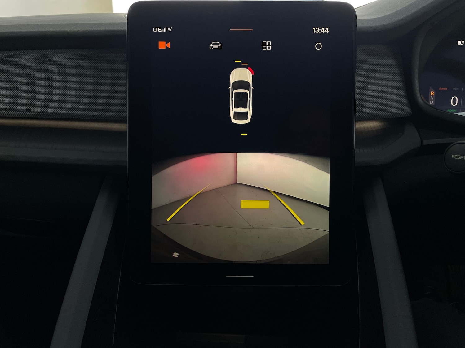 Used Polestar Polestar 2 2022 for sale - 76978246: Photo 24