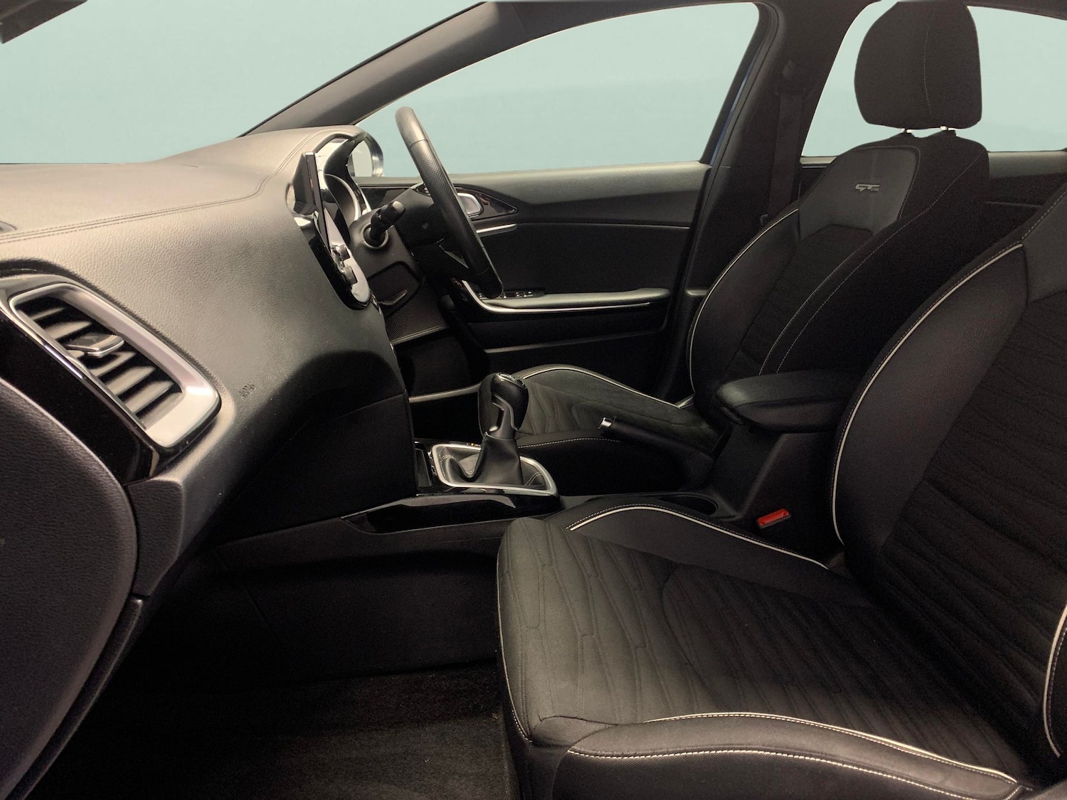 Used Kia Ceed 2022 for sale - 77262121: Photo 4