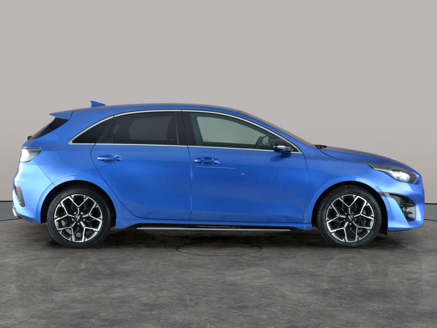 Used Kia Ceed 2022 for sale - 77262121: Photo 9