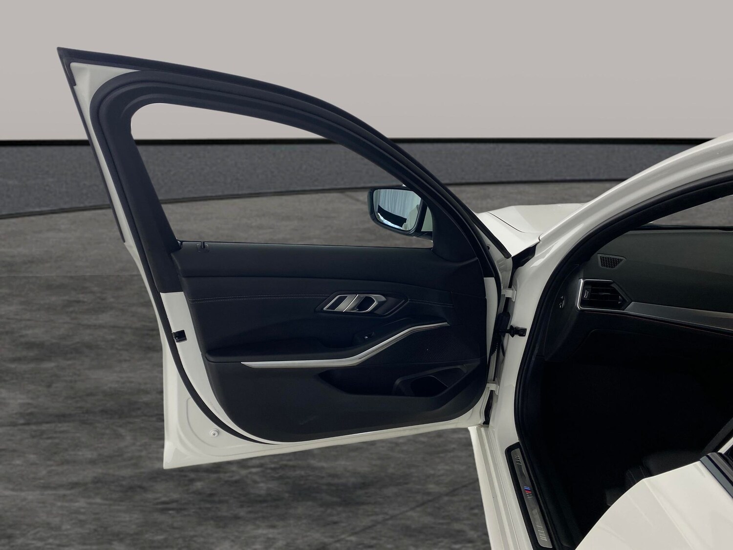 Used BMW 3 Series 2022 for sale - 77514021: Photo 24