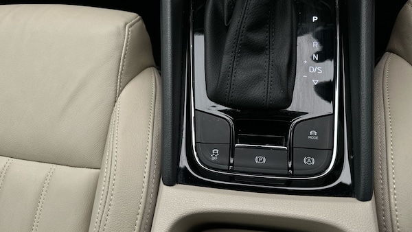 Used Skoda Karoq 2021 for sale - 76207271: Photo 34