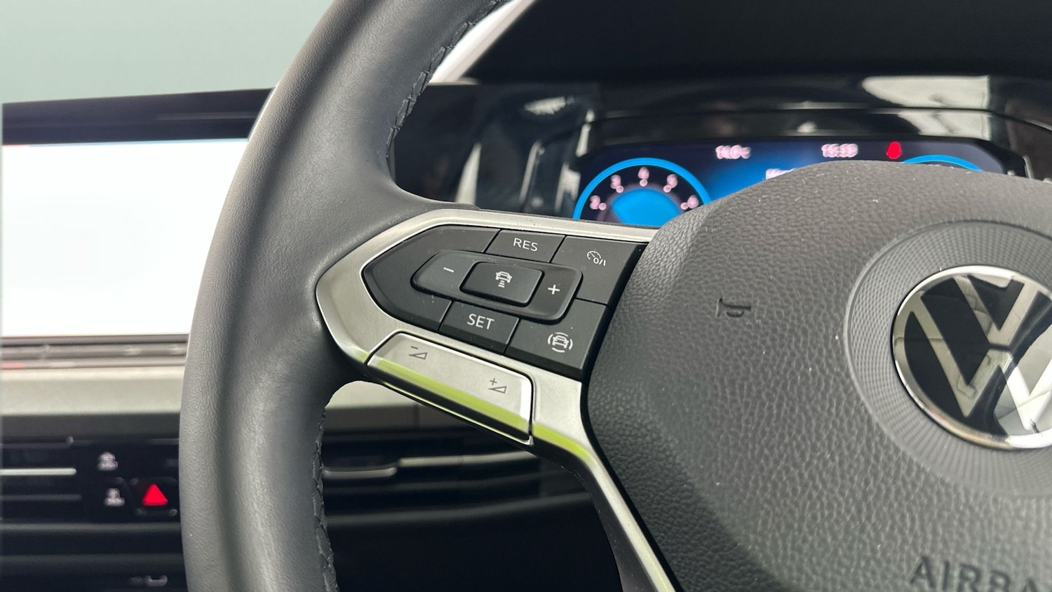 Used Volkswagen Golf 2022 for sale - 77428509: Photo 22