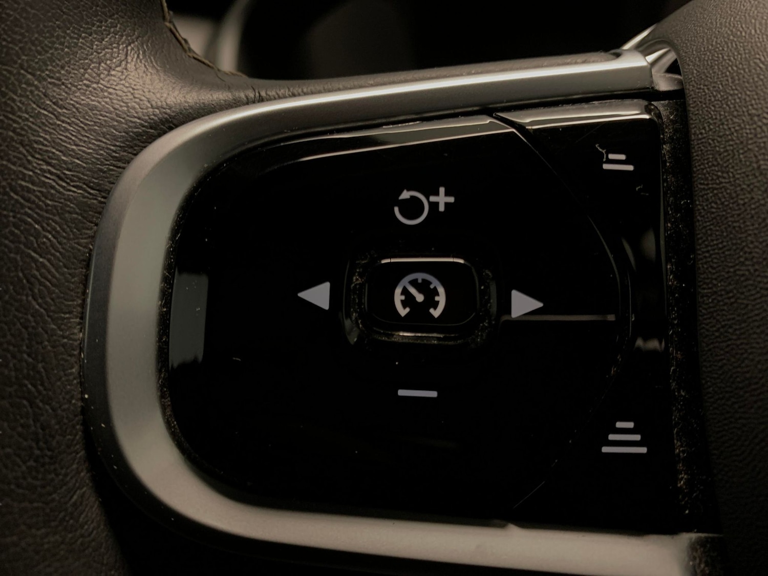 Used Volvo XC90 2020 for sale - 77149023: Photo 19