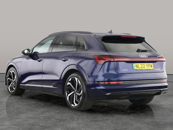Used Audi e-tron 2022 for sale - 76253579: Photo 11