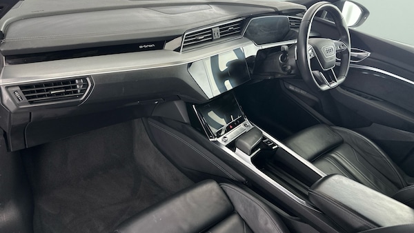 Used Audi e-tron 2022 for sale - 76253579: Photo 17