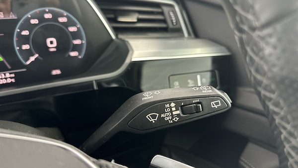 Used Audi e-tron 2022 for sale - 76253579: Photo 39