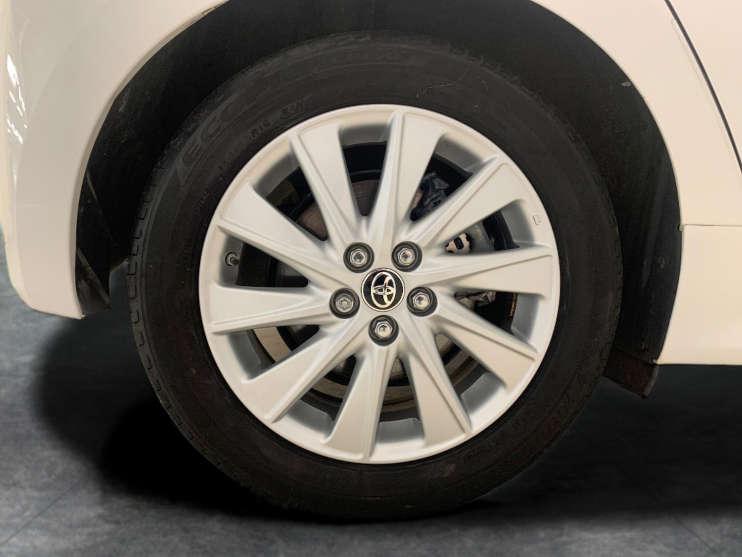 Used Toyota Yaris 2022 for sale - 76182320: Photo 29