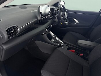 Used Toyota Yaris undefined for sale - 77373300: Photo