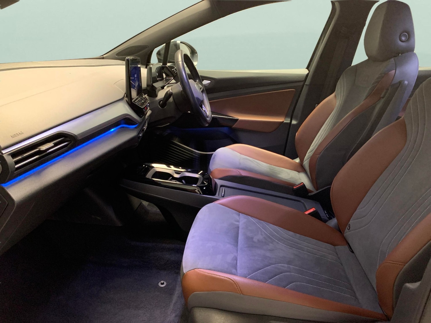 Used Volkswagen ID.4 2021 for sale - 77123107: Photo 4