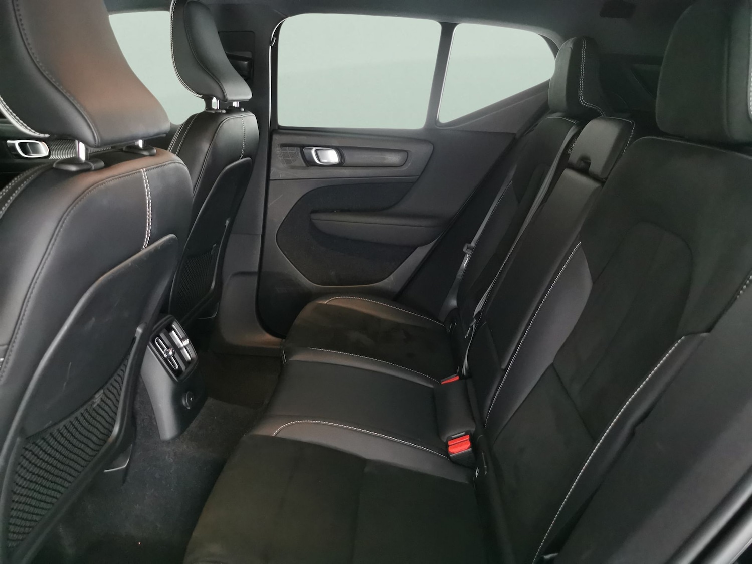 Used Volvo XC40 2021 for sale - 76627649: Photo 25