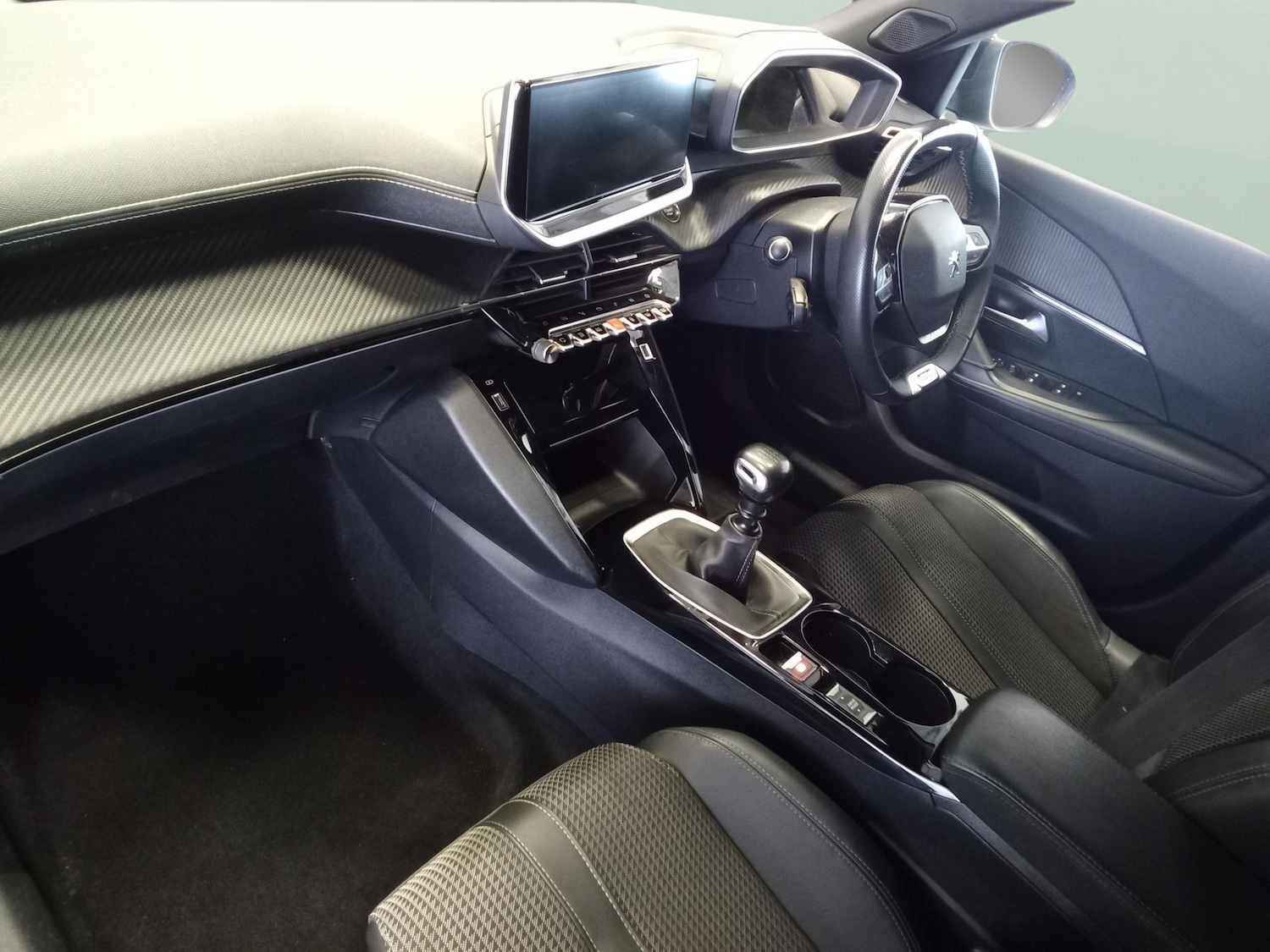 Used Peugeot 2008 2022 for sale - 77337328: Photo 4