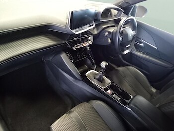 Used Peugeot 2008 undefined for sale - 77337328: Photo