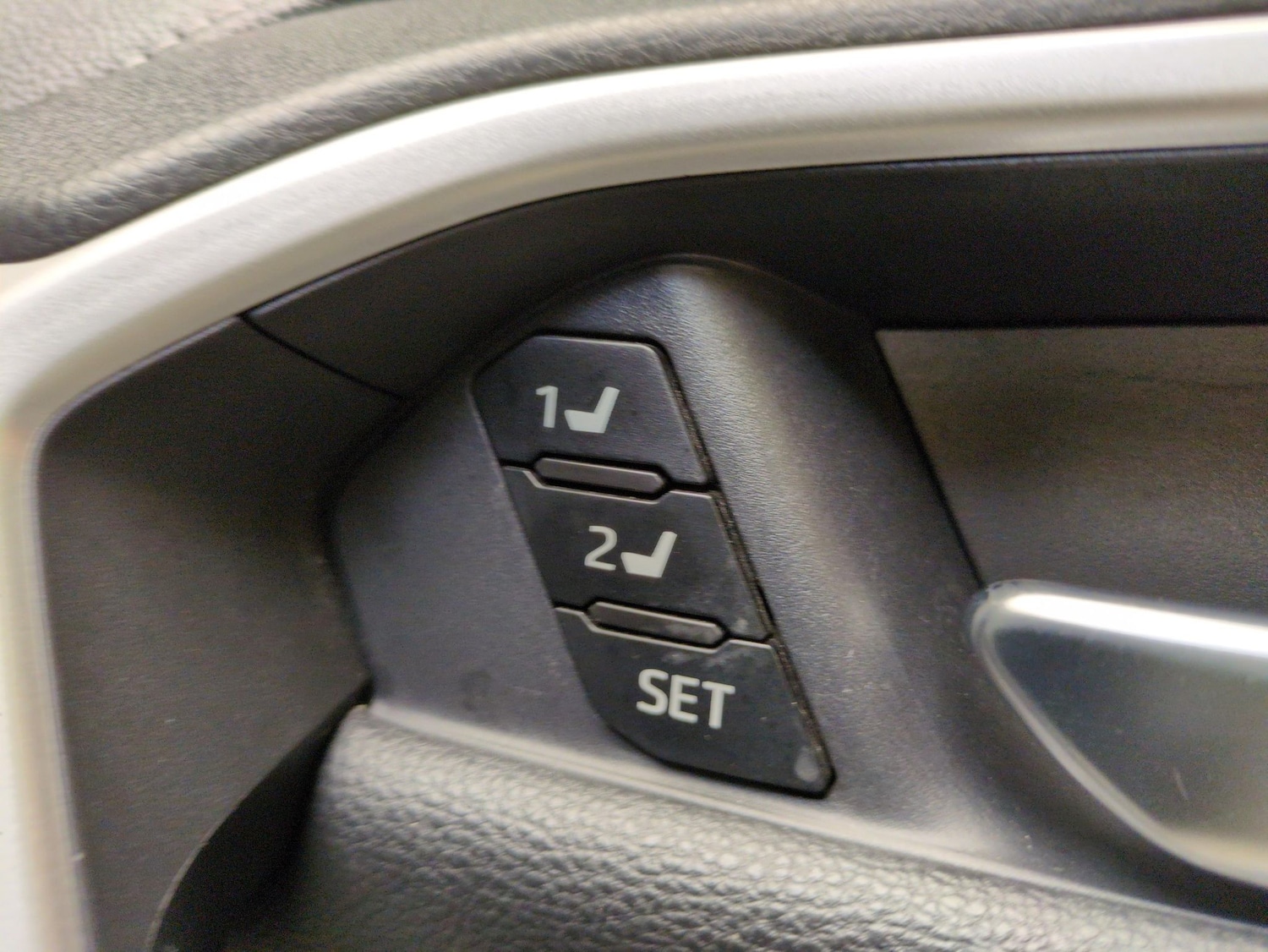 Used Toyota RAV4 2021 for sale - 77972238: Photo 27