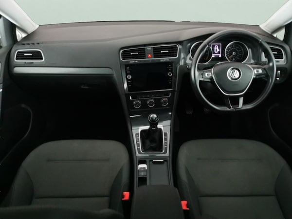 Used Volkswagen Golf 2019 for sale - 76264230: Photo 5