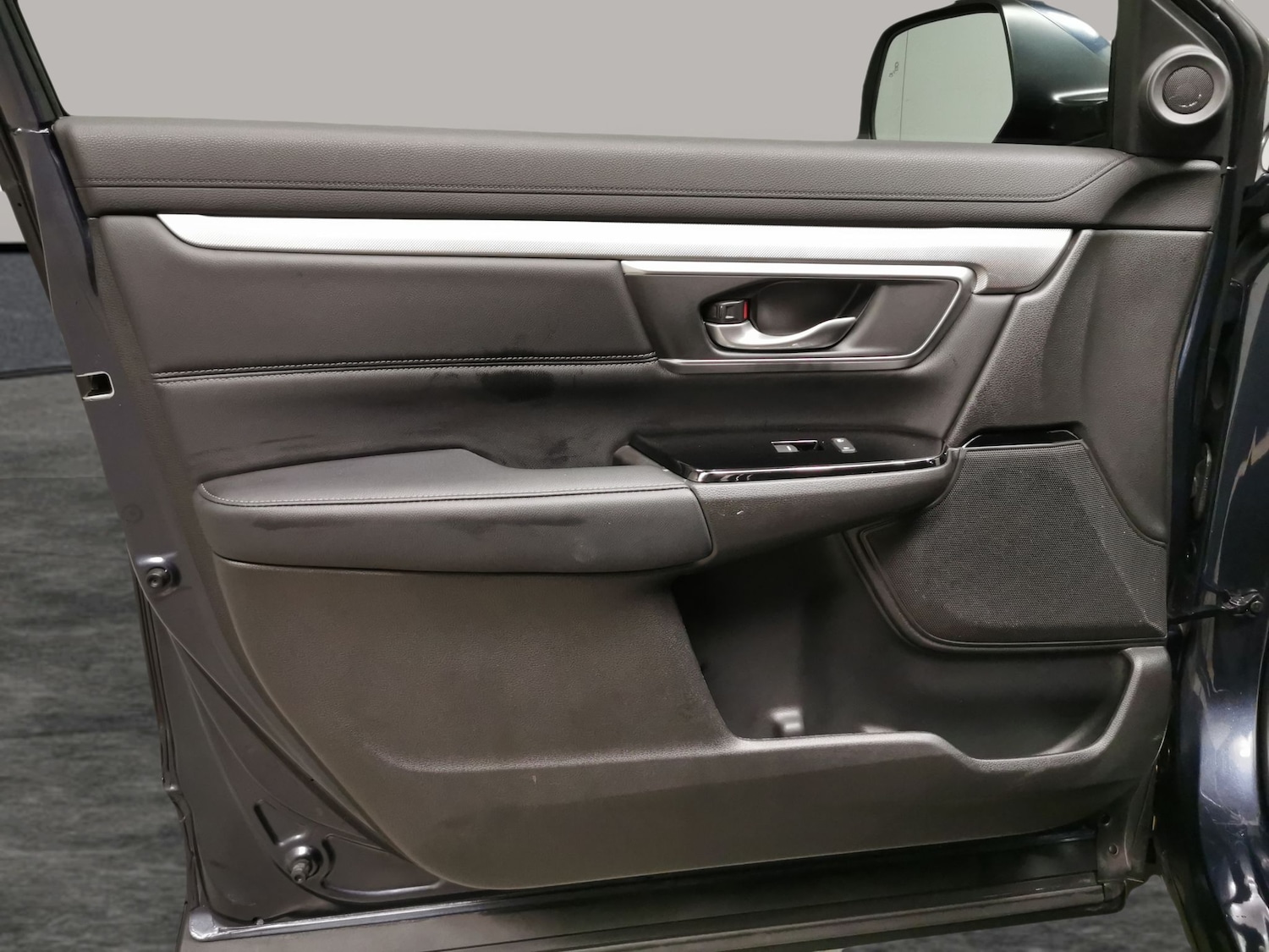 Used Honda CR-V 2019 for sale - 77903700: Photo 28