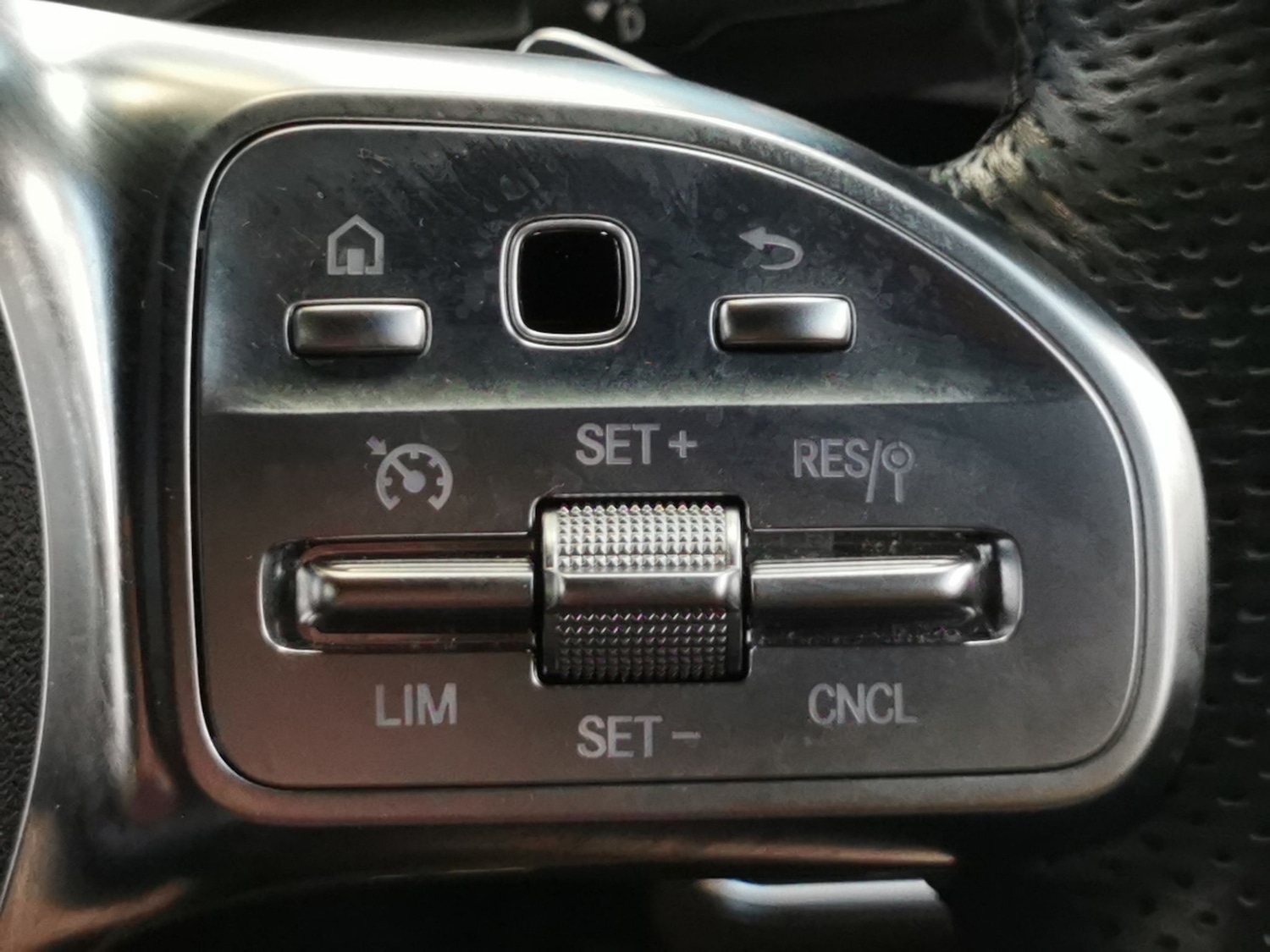 Used Mercedes-Benz CLA 2020 for sale - 76312770: Photo 28