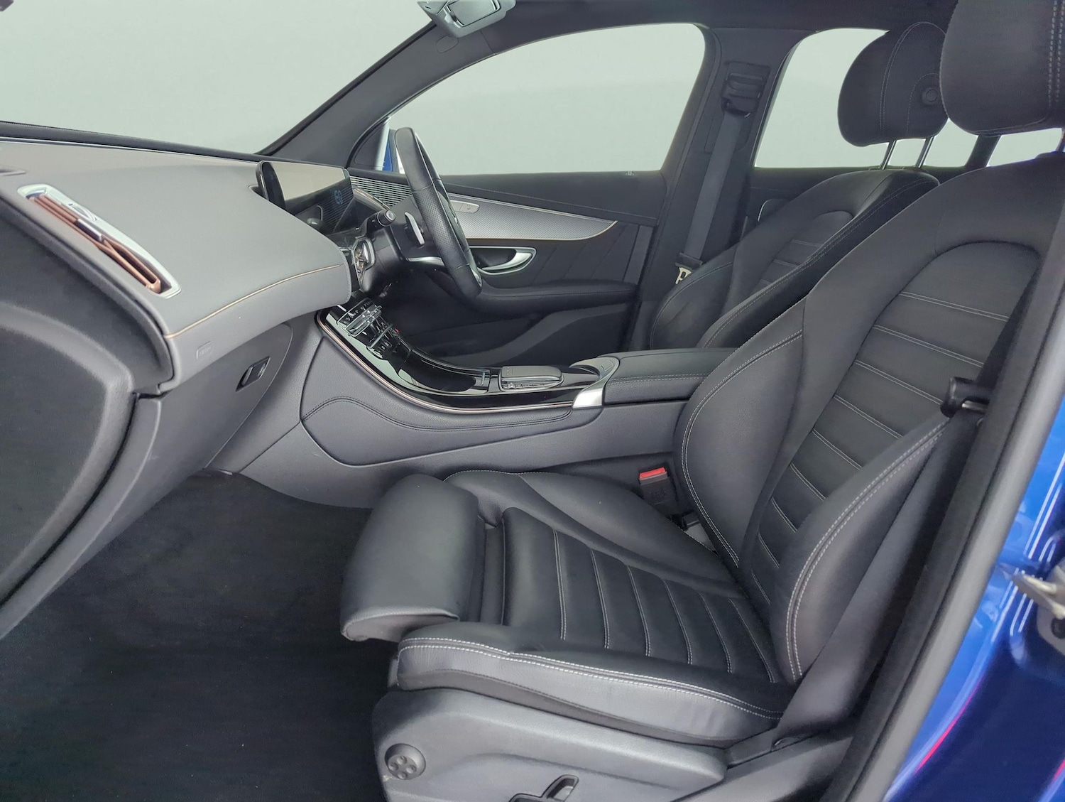 Used Mercedes-Benz EQC 2022 for sale - 77502313: Photo 4