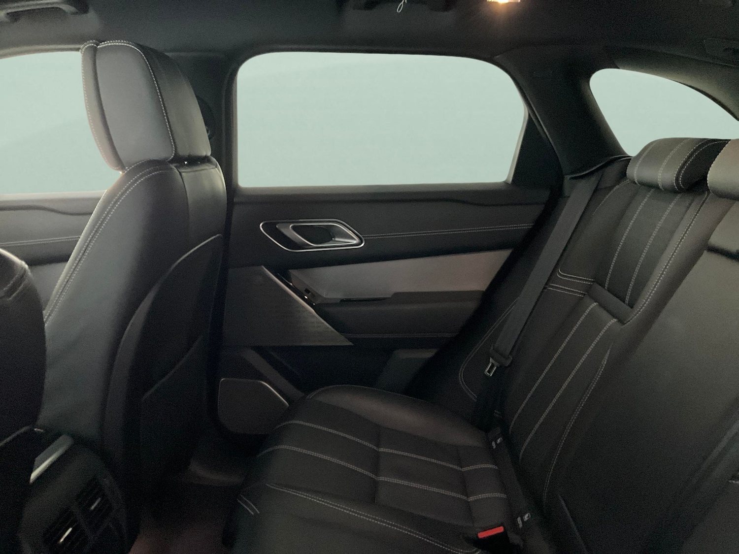 Used Land Rover Range Rover Velar 2022 for sale - 76356061: Photo 38