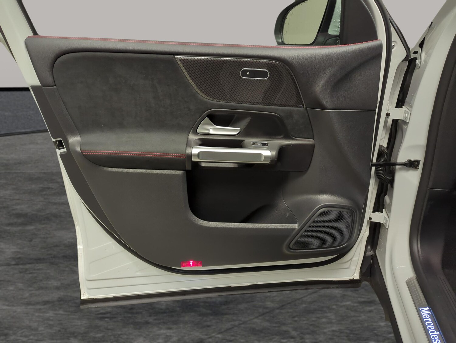 Used Mercedes-Benz GLB 2022 for sale - 77686169: Photo 31