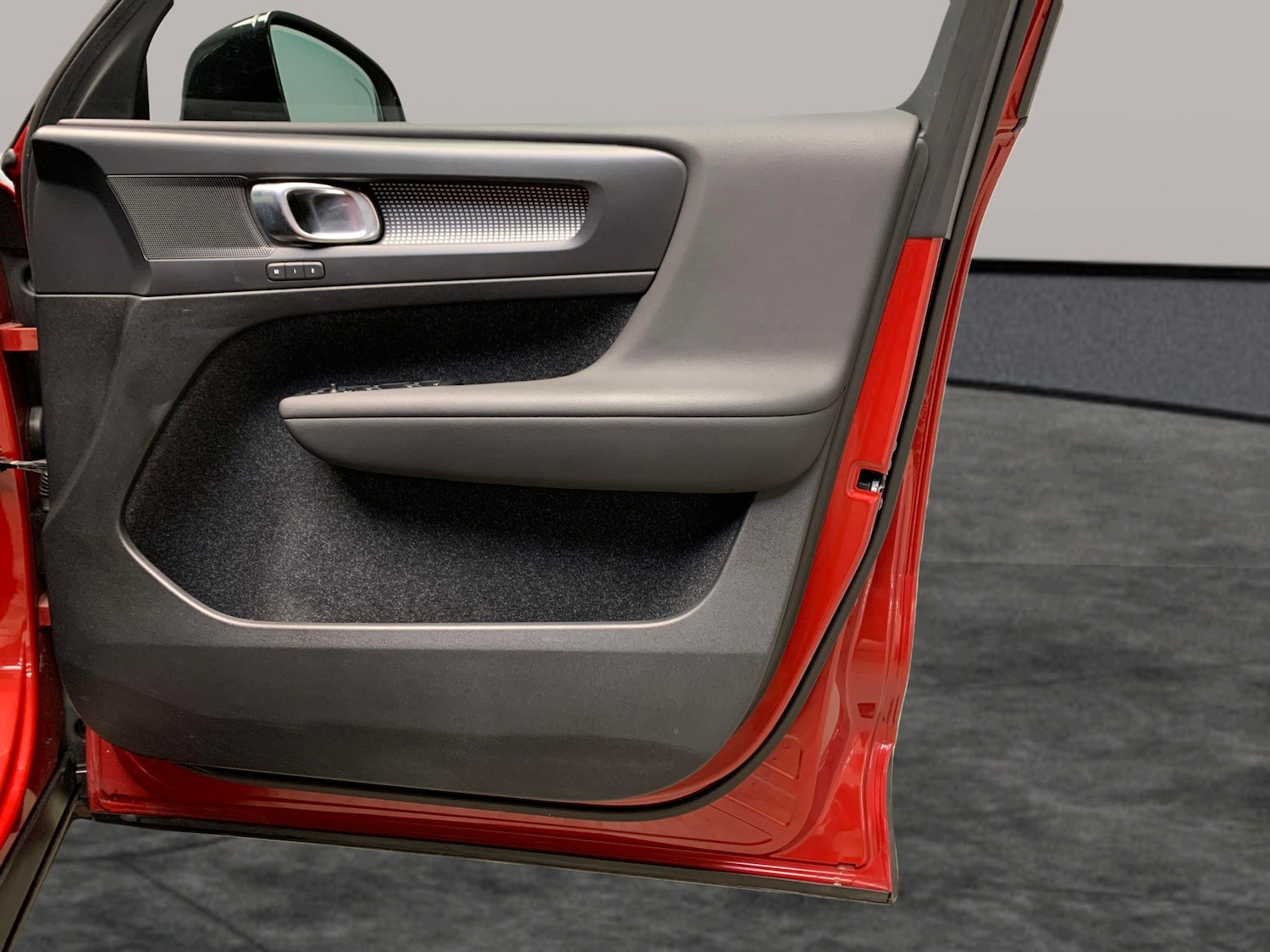 Used Volvo XC40 2020 for sale - 76566009: Photo 30