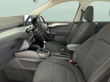 Used Ford Kuga 2021 for sale - 76081296: Photo 4