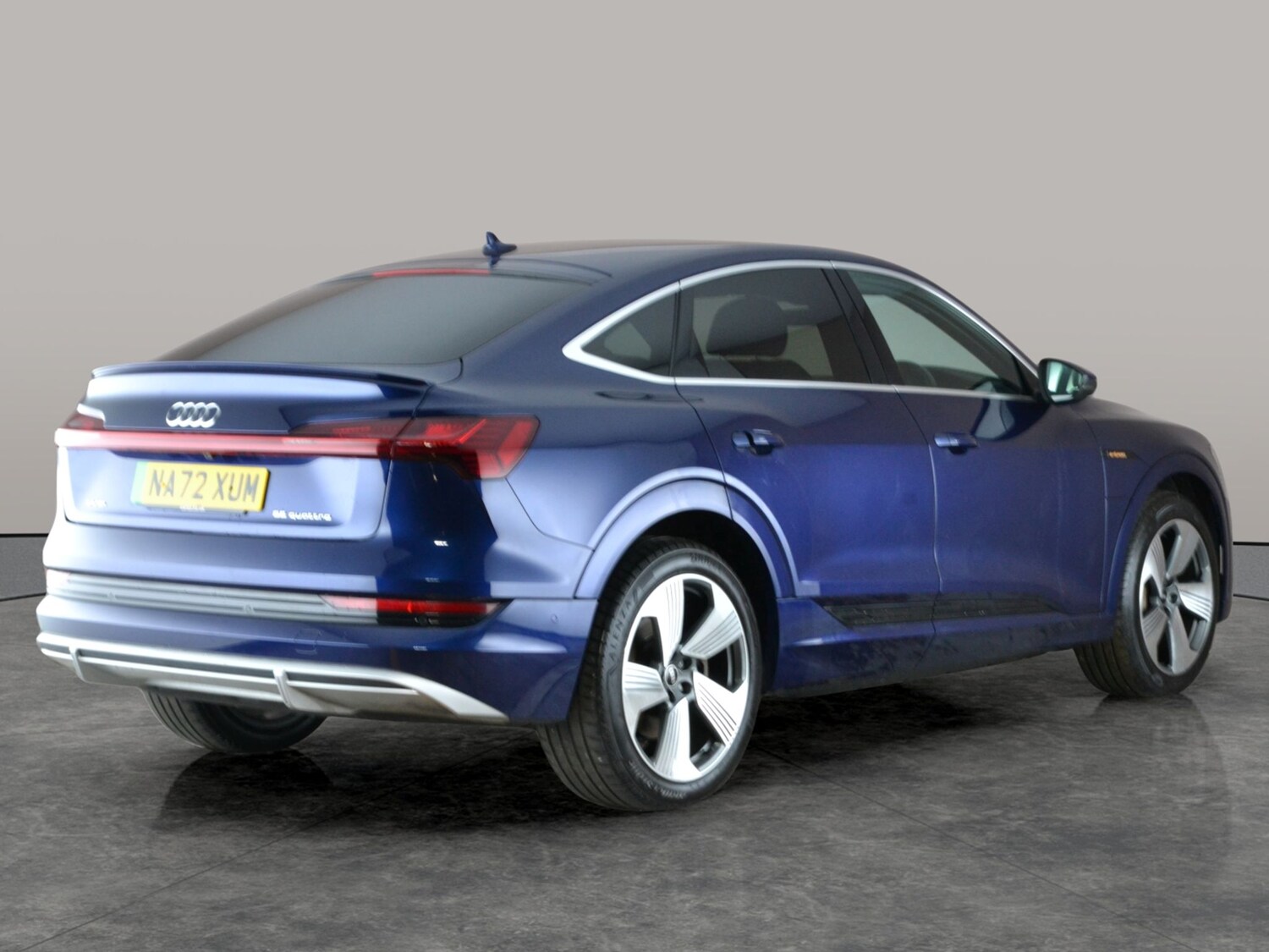Used Audi e-tron 2022 for sale - 77350895: Photo 10